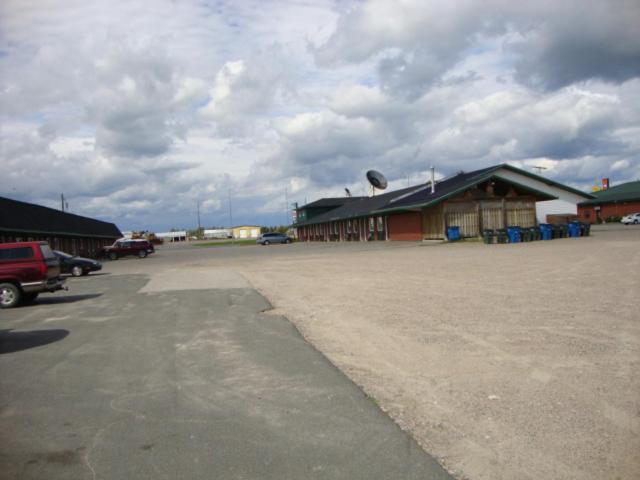 Chimo Motel Cochrane Exterior foto